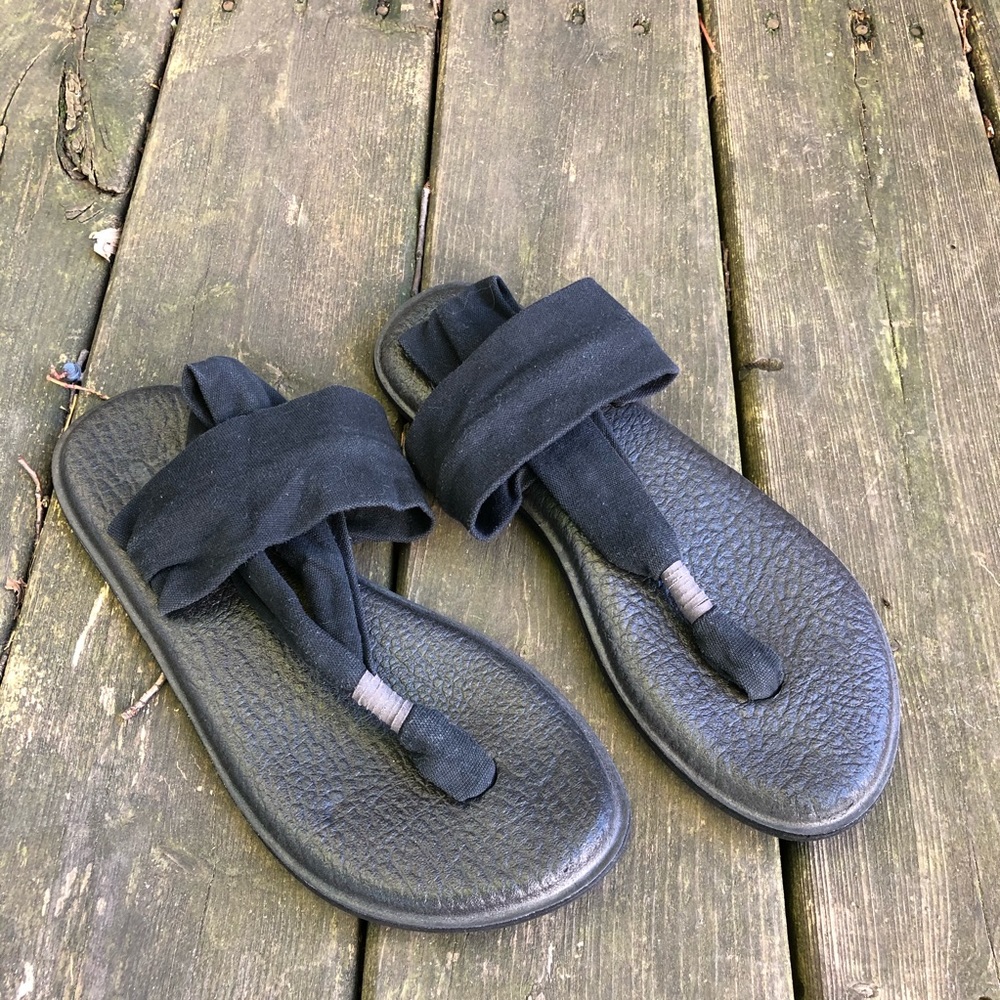 Sanuk Women's Yoga Sling 2 Flip Flop Size 8 Black
